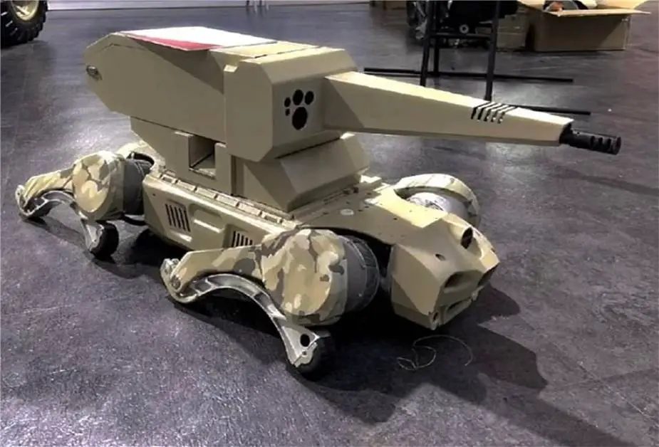 China Presenta Un Robot Guardaespaldas Capaz De Enfrentarse A Agresores Y Levantar Autos Su Fuerza Genera Preocupaci N