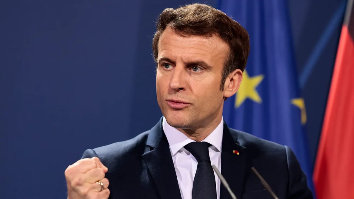 Macron: “Las redes sociales dañan nuestras democracias”