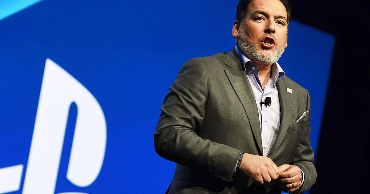 Shawn Layden cuestiona la duración desmedida de los videojuegos actuales